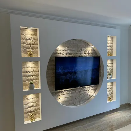 Zeleznik * Βελιγράδι