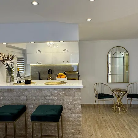 Zeleznik Apartment Belgrade